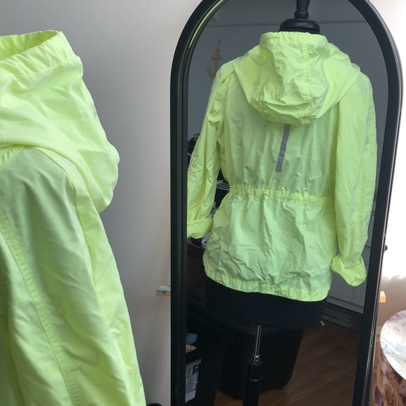 Gap Body Neon Packable Windbreaker - Picture 3 of 6